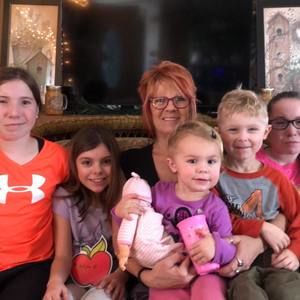 Meet your Posher, Pamela